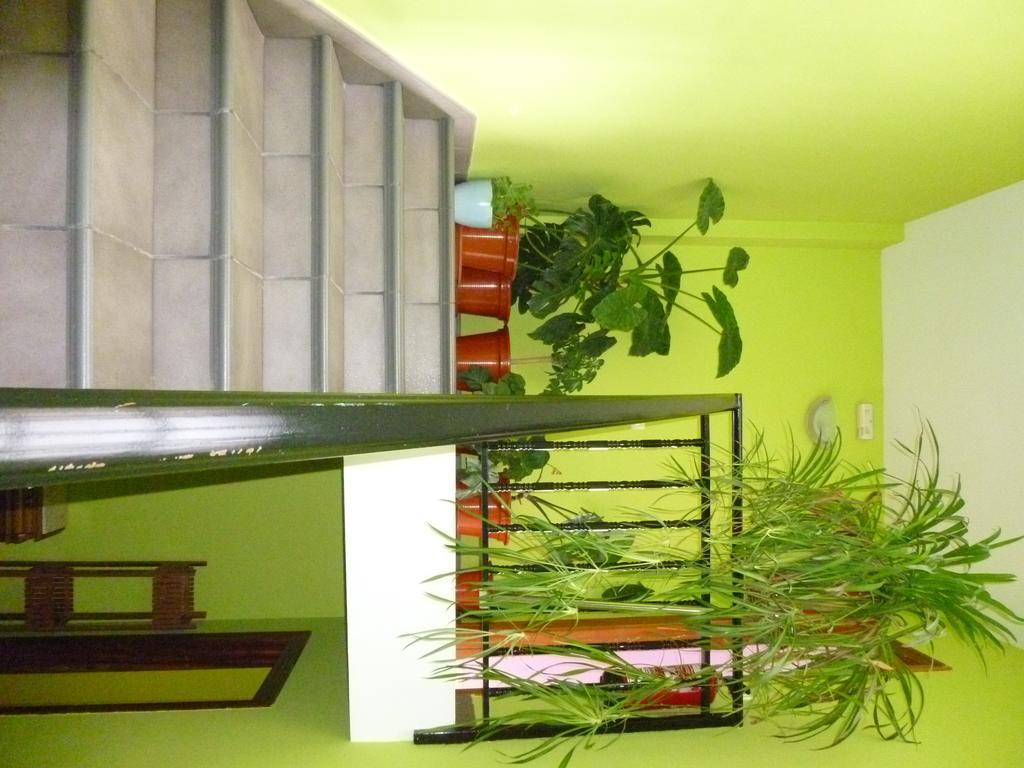 Hostal Ciudad De Najera Bagian luar foto